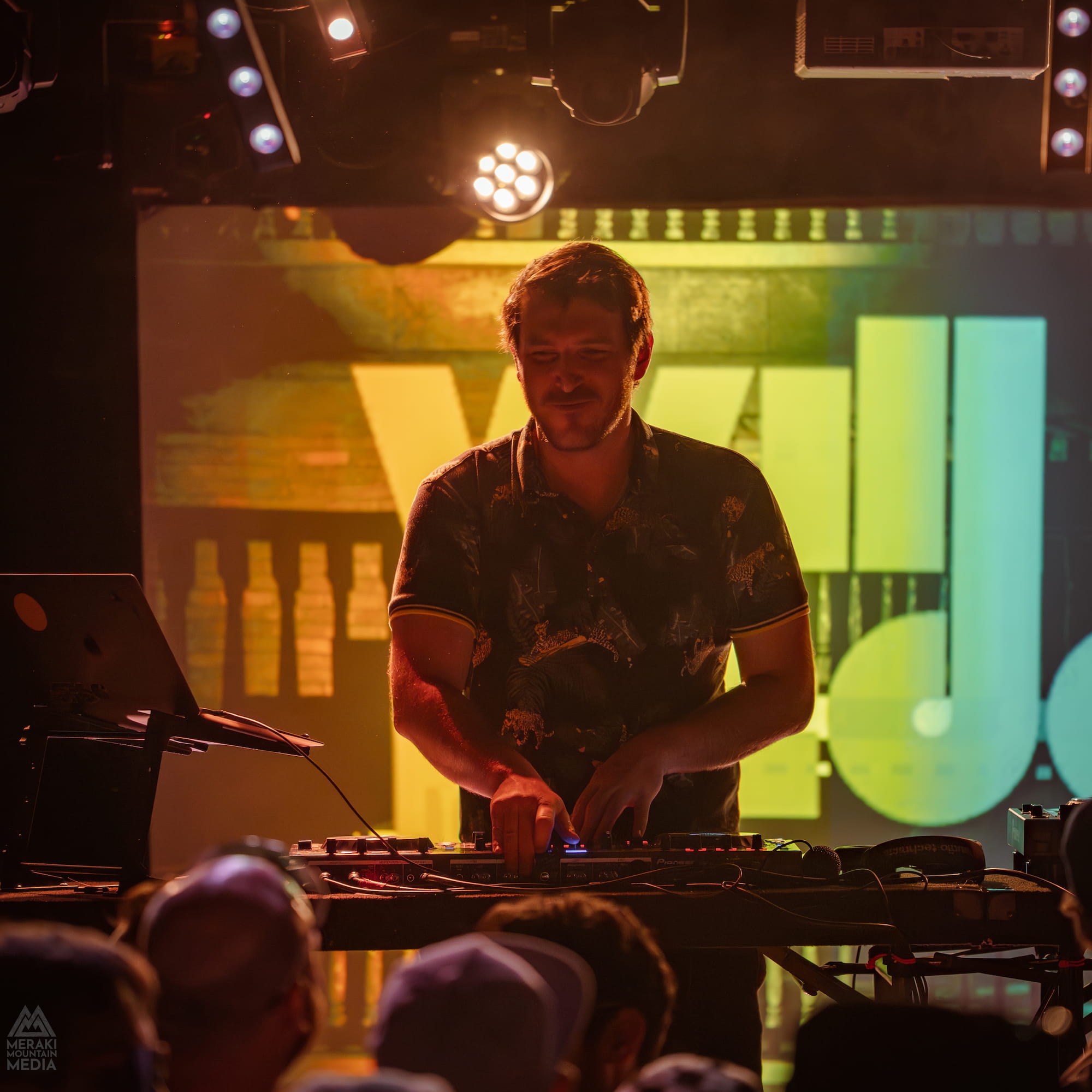 How Much Does a DJ Cost in Steamboat Springs? 2026–27 Price Guide